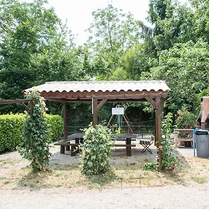 https://camping-le-mas-fleuri.fr-provencehotel.com