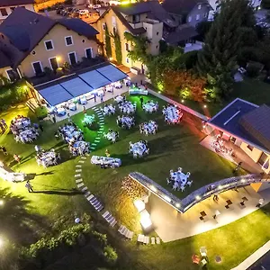 **** Otel Baud - Teritoria Fransa