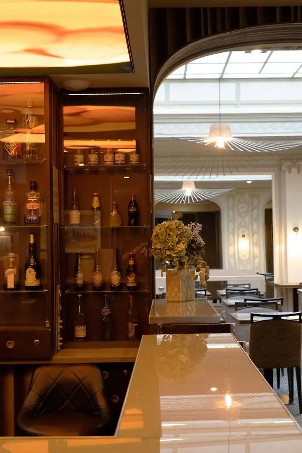Hotel Litteraire Le Swann, BW Premier Collection Paris France